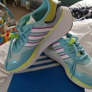 adidas gazelle silver green womens Women's adidas Originals Samba OG Shoes White/Lucid Pink
